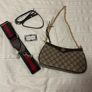 Gucci Beige and Gold Chain Shoulder Bag